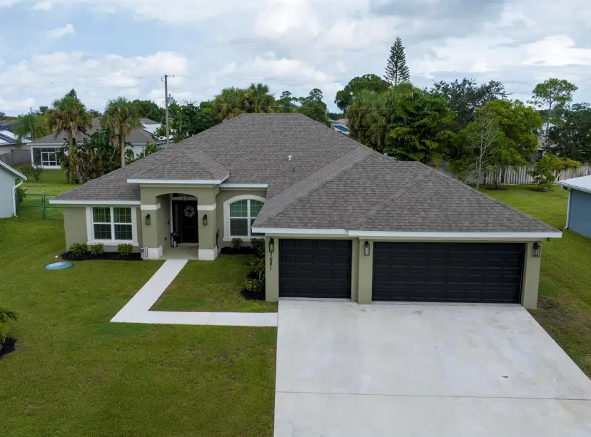Picture of 1681 SW Salvatierra Boulevard, Port St Lucie FL 34987
