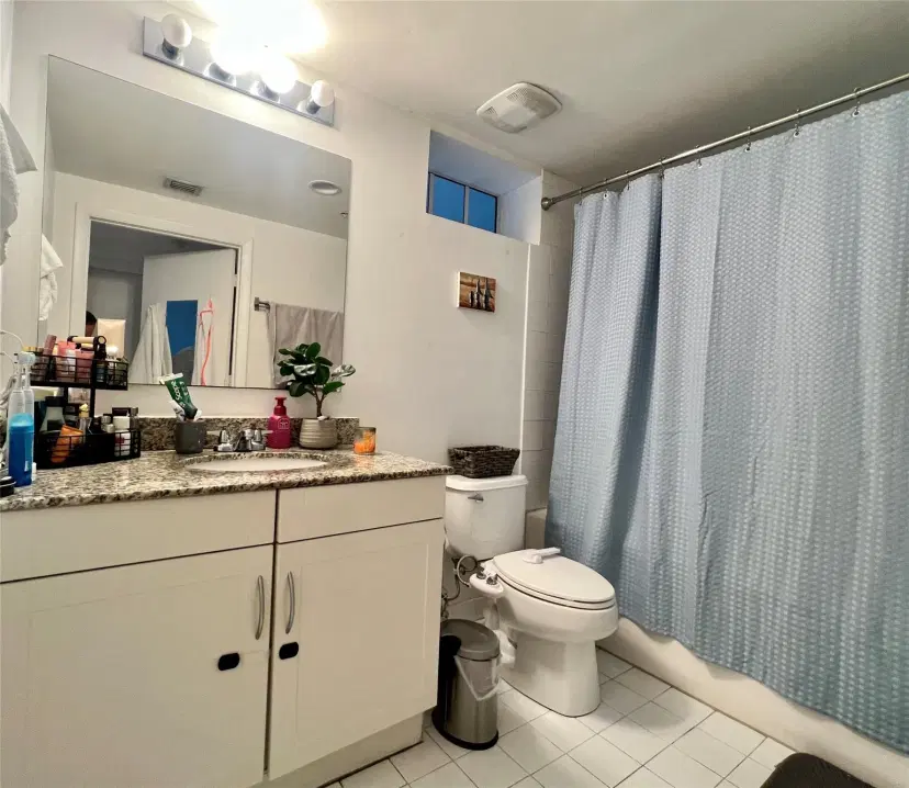 Picture of 7280 SW 89Th St D206, Miami FL 33156