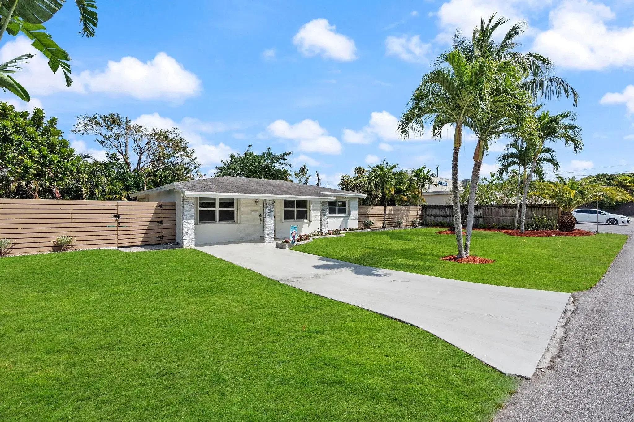 Picture of 125 NW 23Rd St, Wilton Manors, FL 33311