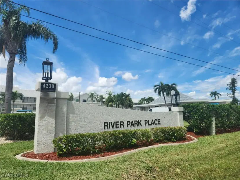 Picture of 4244 SE 20Th Pl 218, Cape Coral FL 33904