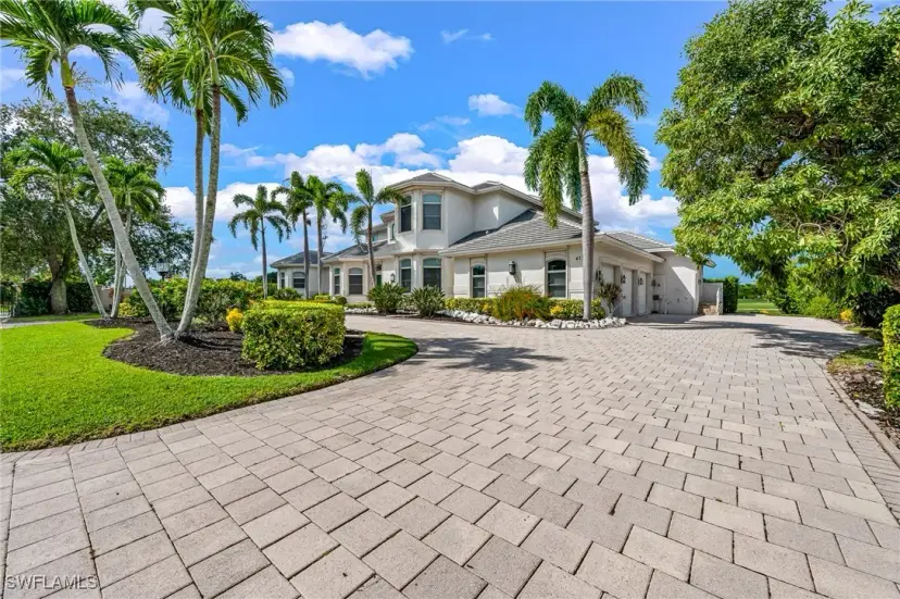 Picture of 4735 Lighthouse Ln, Naples FL 34112