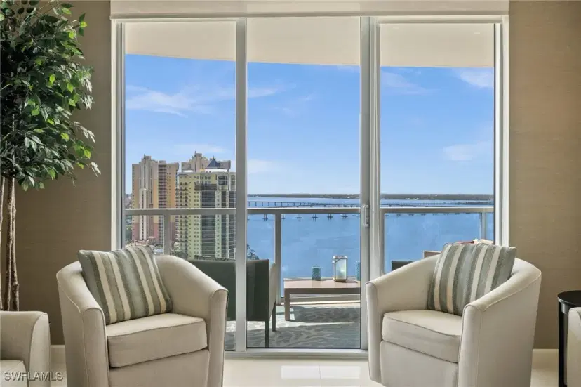 Picture of 3000 Oasis Grand Blvd 2104, Fort Myers FL 33916