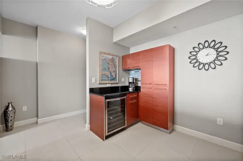 Picture of 3000 Oasis Grand Blvd 2104, Fort Myers FL 33916