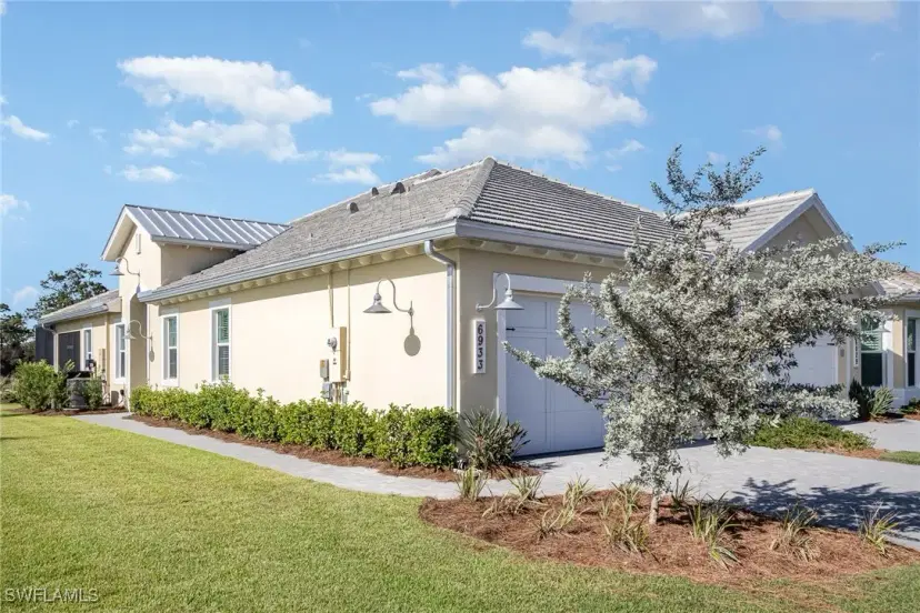 Picture of 6933 Saona Ct, Naples FL 34113