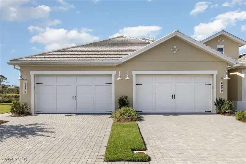 Picture of 6933 Saona Ct, Naples FL 34113
