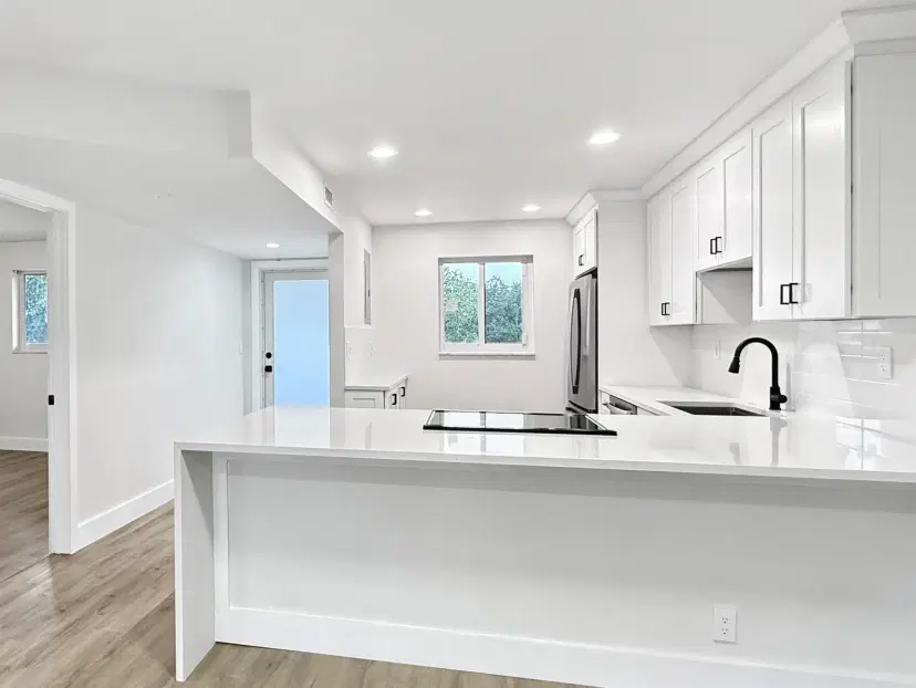 Picture of 2600 Fiore Way 203-A, Delray Beach FL 33445