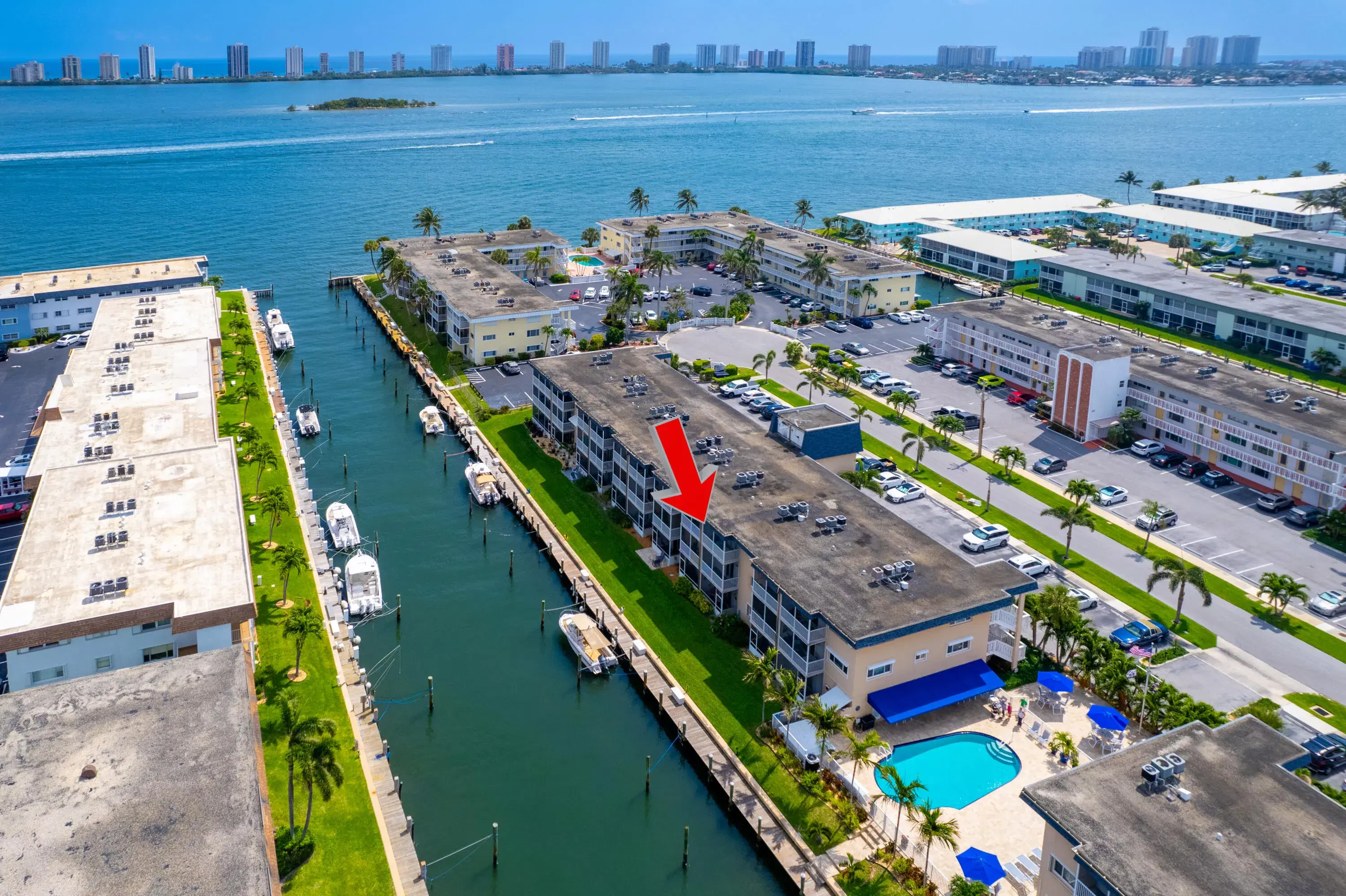Picture of 111 Doolen Court 310, North Palm Beach, FL 33408