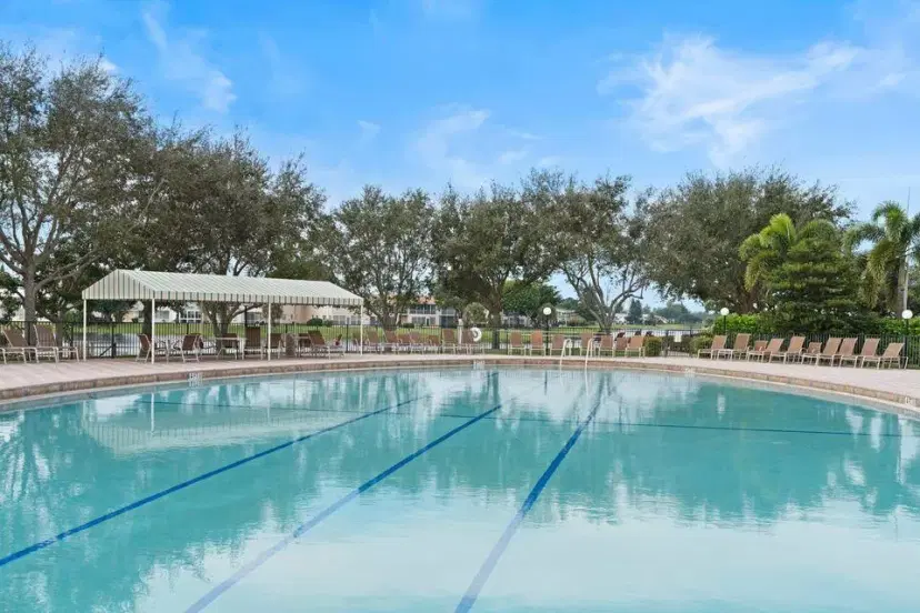 Picture of 50 Coventry C, West Palm Beach FL 33417