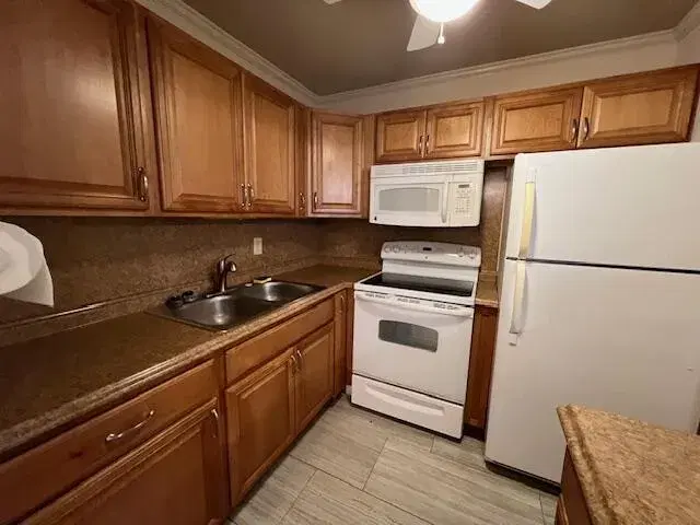 Picture of 50 Coventry C, West Palm Beach FL 33417