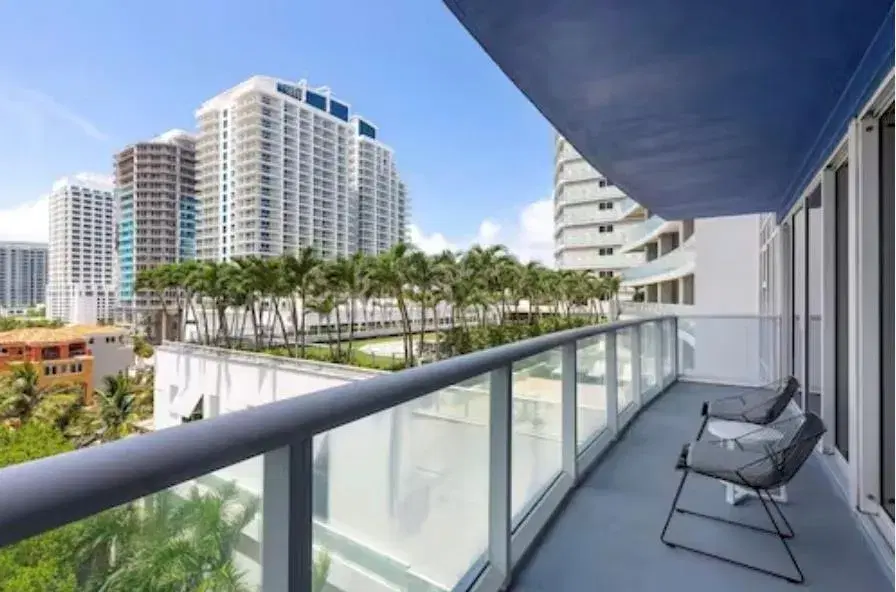 Picture of 3101 N Bayshore Dr 604, Fort Lauderdale, FL 33304