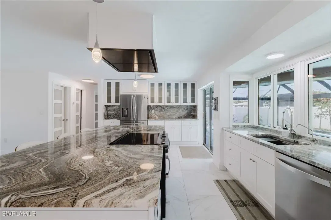 Picture of 227 SE 45Th Ter, Cape Coral, FL 33904