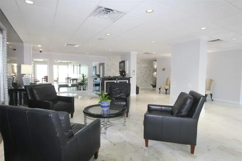 Picture of 3233 NE 34Th St 406, Fort Lauderdale FL 33308