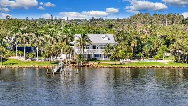 Picture of 5141 Dixie Highway Ne, Palm Bay, FL 32905