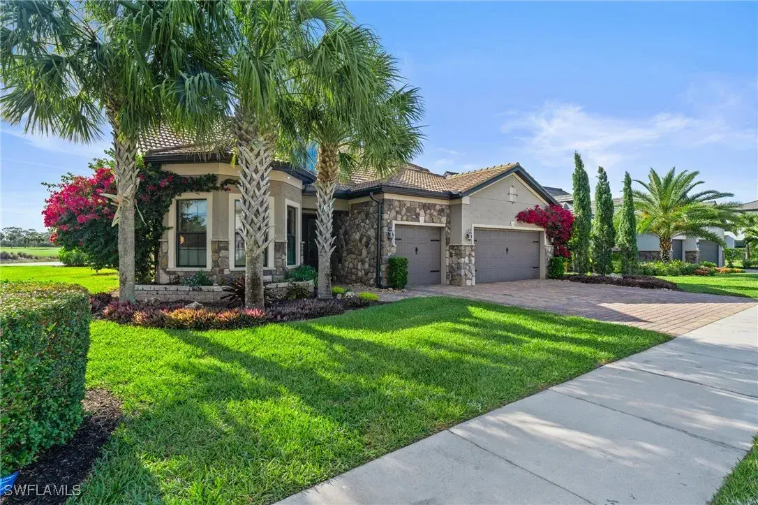 Picture of 9435 Night Heron Ln, Naples, FL 34120