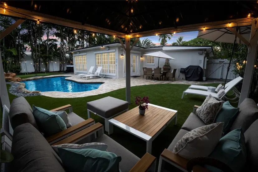 Picture of 710 NE 16Th Ave, Fort Lauderdale FL 33304