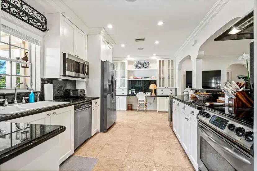 Picture of 710 NE 16Th Ave, Fort Lauderdale FL 33304