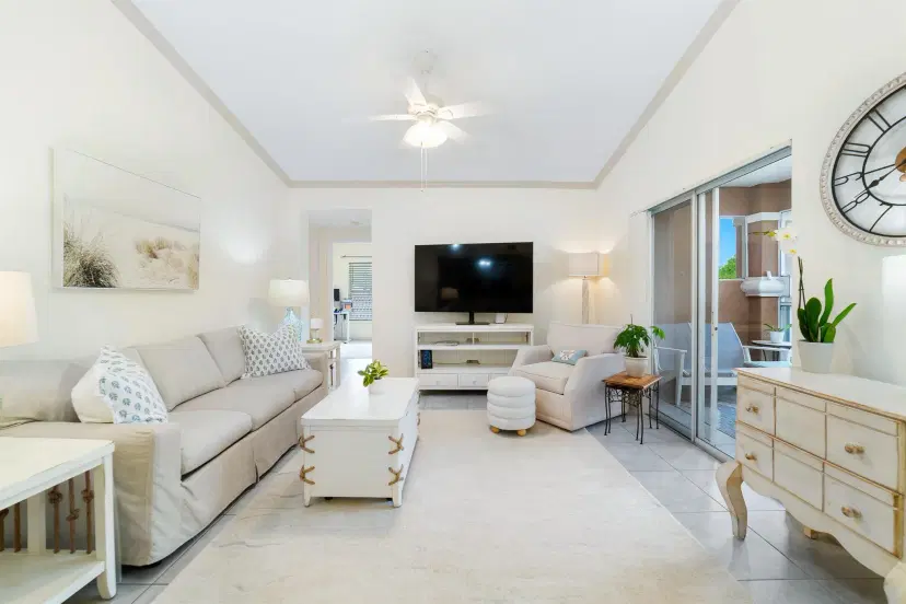 Picture of 5095 Fairways Circle 201, Vero Beach FL 32967