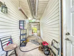 Picture of 7820 Rich Rd, North Fort Myers, FL 33917