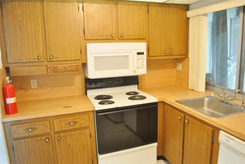 Picture of 9200 Lime Bay Blvd 108, Tamarac FL 33321