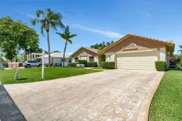 Picture of 5641 Thornbluff Ave, Davie, FL 33331