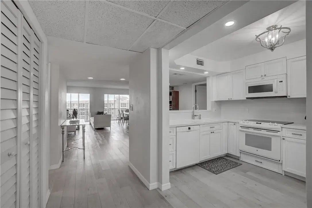 Picture of 2871 N Ocean Blvd C519, Boca Raton, FL 33431