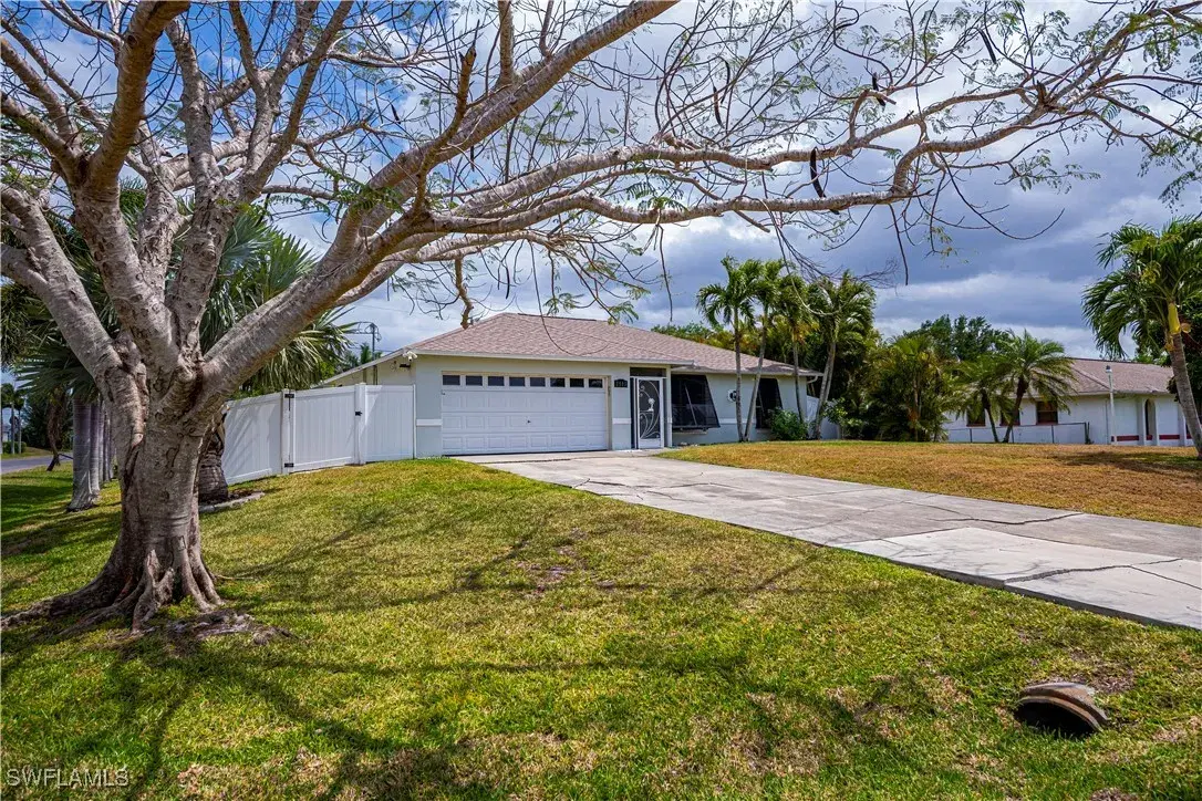 Picture of 2113 NE 13Th Ave, Cape Coral, FL 33909