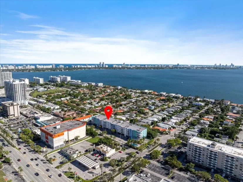 Picture of 1555 N Treasure Dr 406, North Bay Village FL 33141