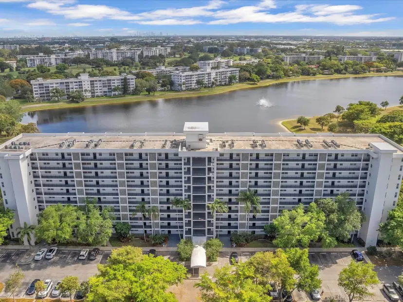 Picture of 2900 N Course Dr 509, Pompano Beach FL 33069