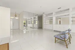 Picture of 199 E Tall Oaks Circle, Palm Beach Gardens, FL 33410