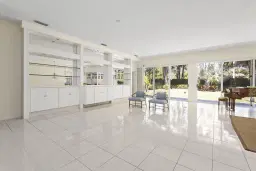 Picture of 199 E Tall Oaks Circle, Palm Beach Gardens, FL 33410