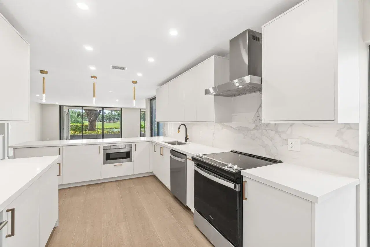Picture of 57 Eastgate Drive C, Boynton Beach, FL 33436