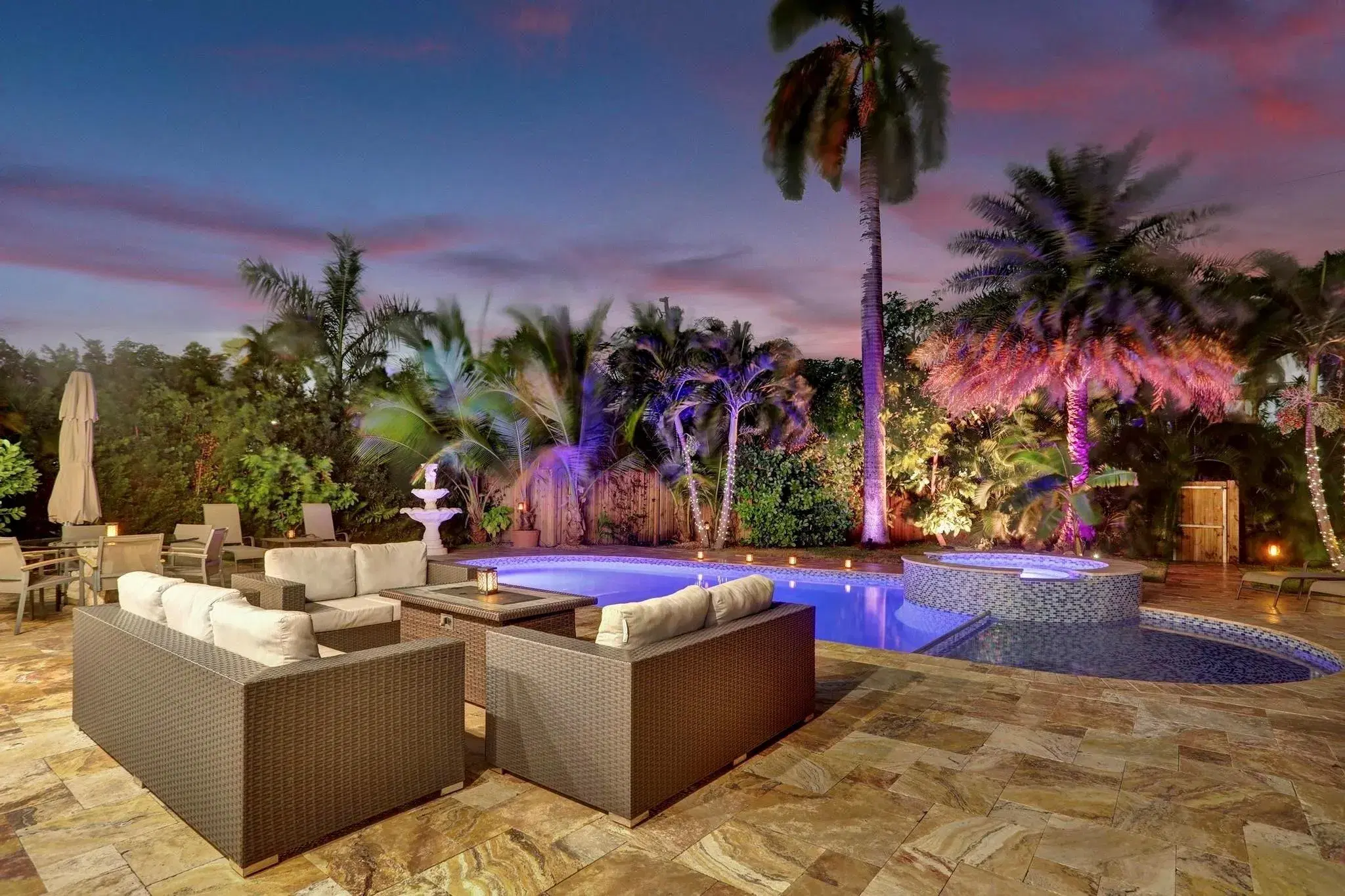 Picture of 851 Harrison St, Hollywood, FL 33019