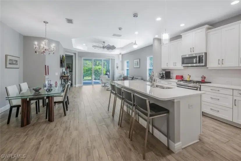 Picture of 2167 Marquesa Cir, Naples FL 34112