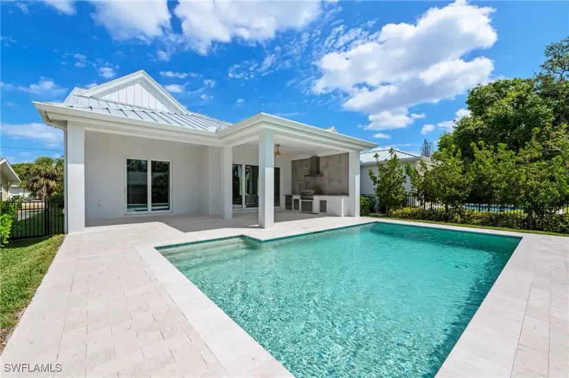Picture of 1134 Trail Terrace Dr, Naples FL 34103