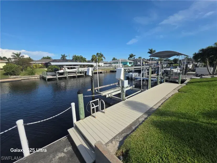 Picture of 3333 SE 17Th Ave, Cape Coral FL 33904