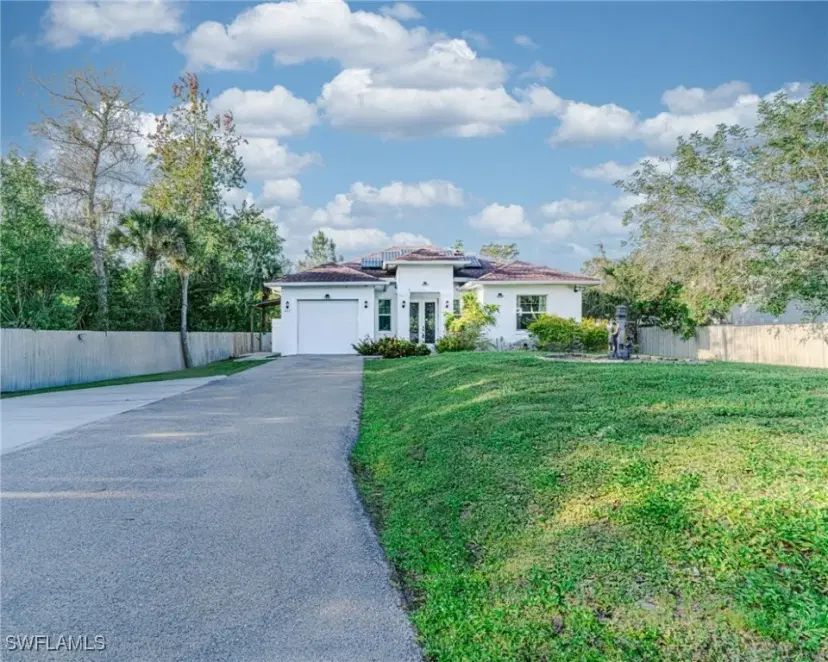 Picture of 233 39Th Ave Ne, Naples FL 34120