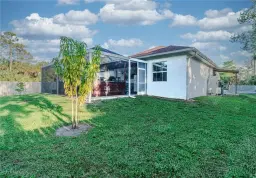 Picture of 233 39Th Ave Ne, Naples, FL 34120