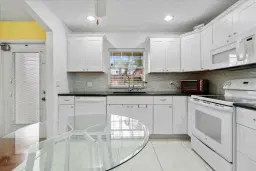 Picture of 603 Laconia Circle, Lake Worth, FL 33467