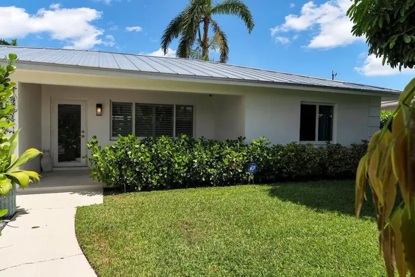 Picture of 110 Wellesley Drive, Lake Worth Beach FL 33460