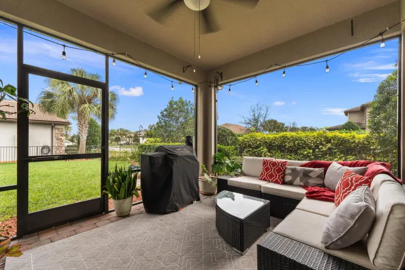 Picture of 581 SE Monet Drive, Port St Lucie FL 34984