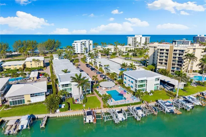 Picture of 2100 Gulf Shore Blvd N 107, Naples FL 34102