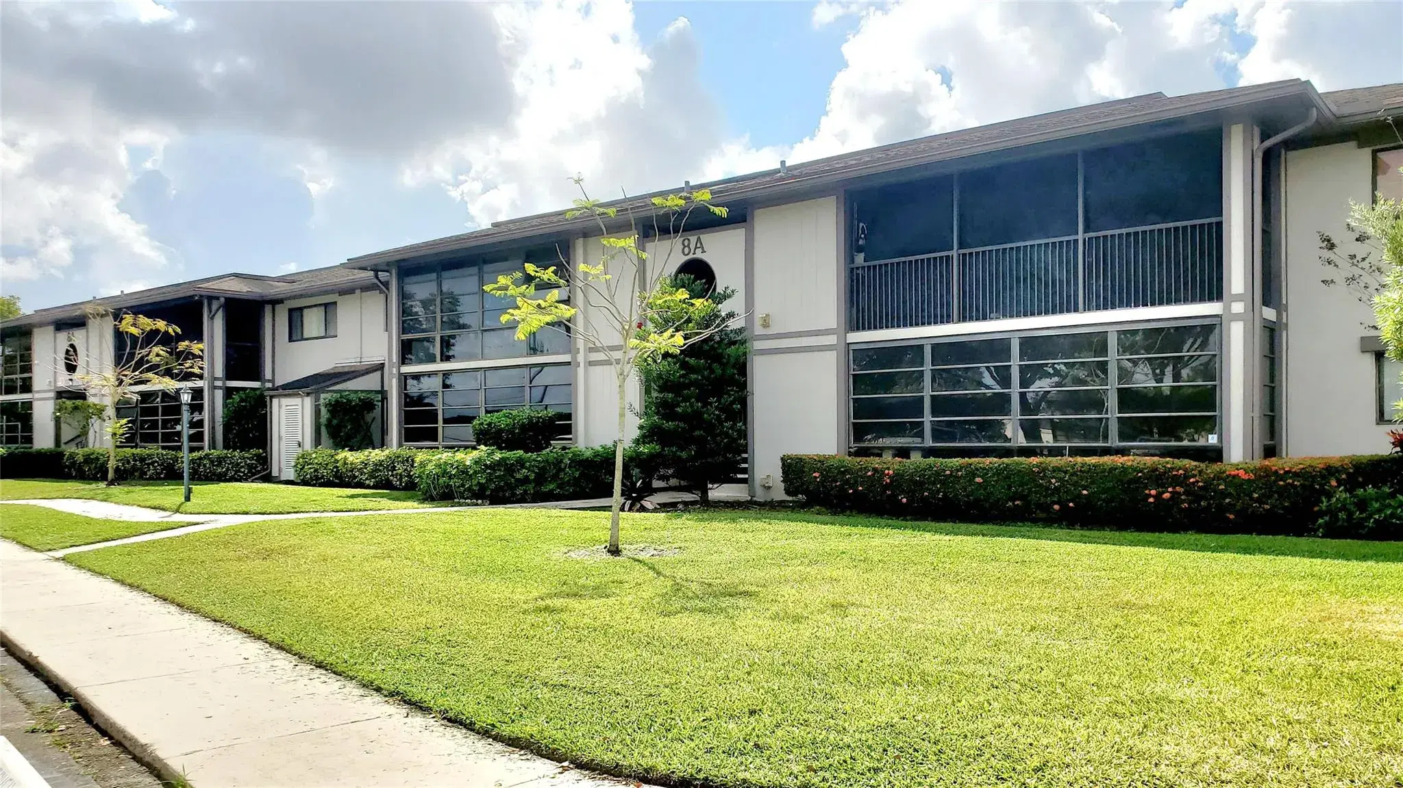 Picture of 9759 W Mcnab Rd 213, Tamarac, FL 33321