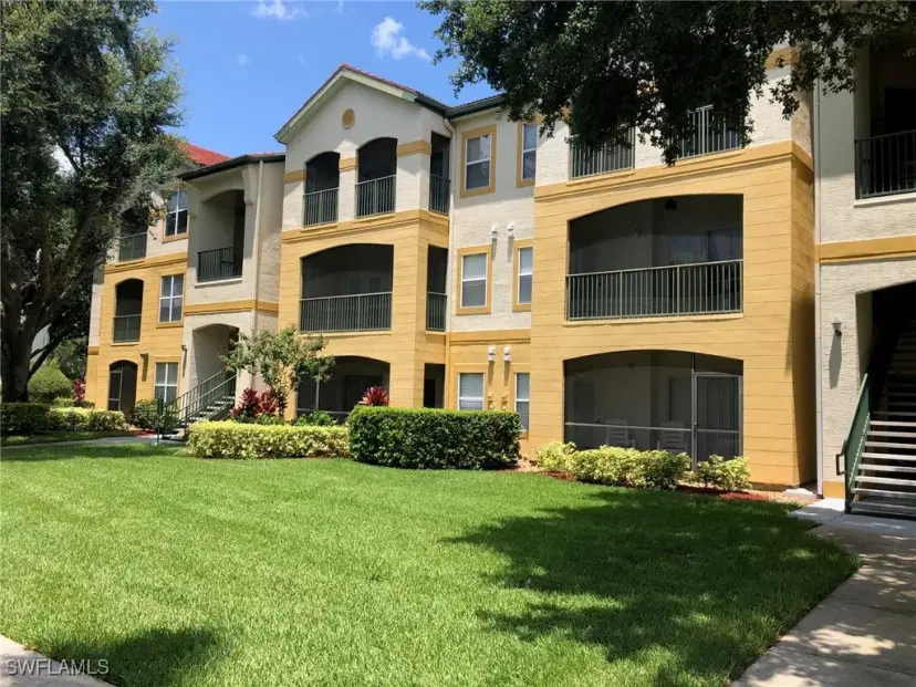 Picture of 11510 Villa Grand 418, Fort Myers FL 33913
