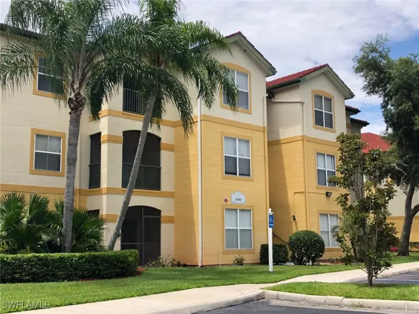 Picture of 11510 Villa Grand 418, Fort Myers FL 33913
