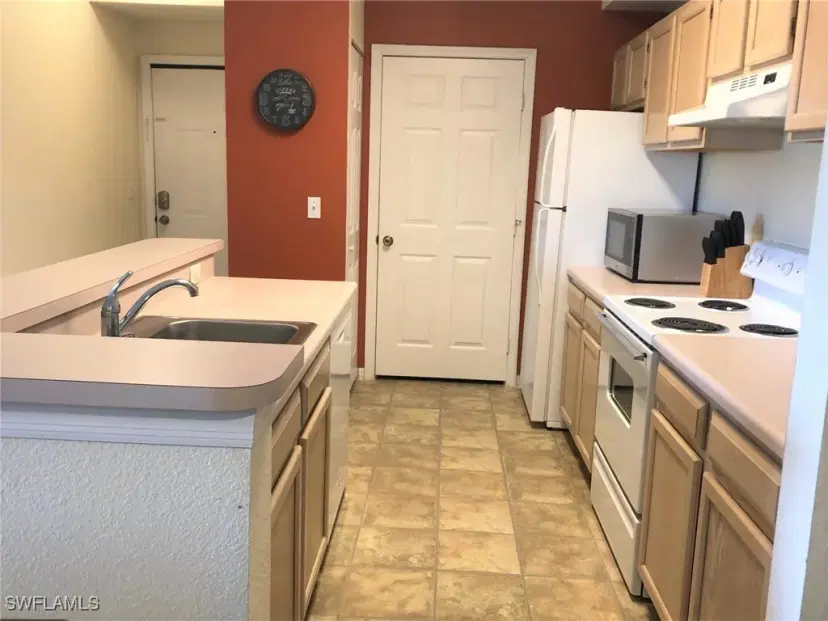 Picture of 11510 Villa Grand 418, Fort Myers FL 33913