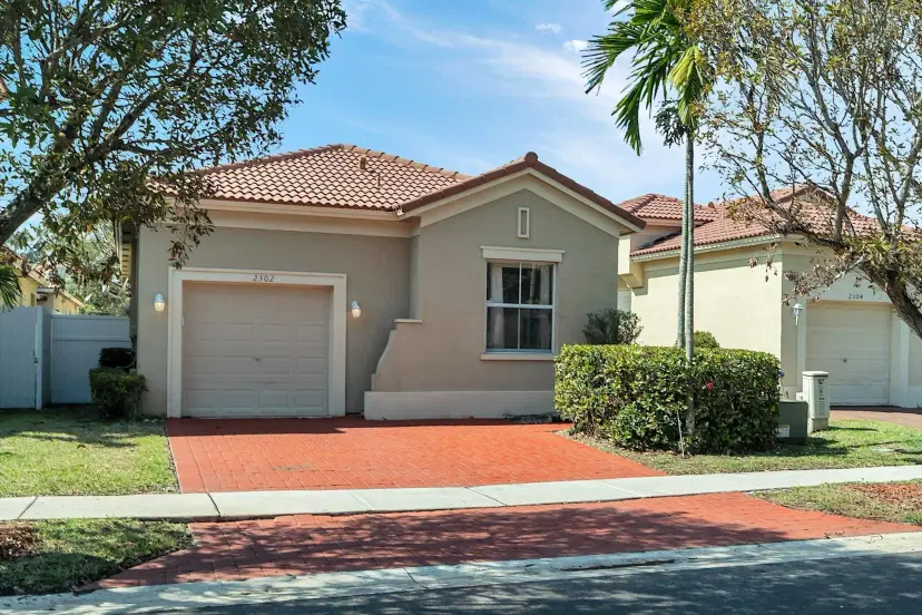 Picture of 2302 NE 37Th Rd, Homestead FL 33033