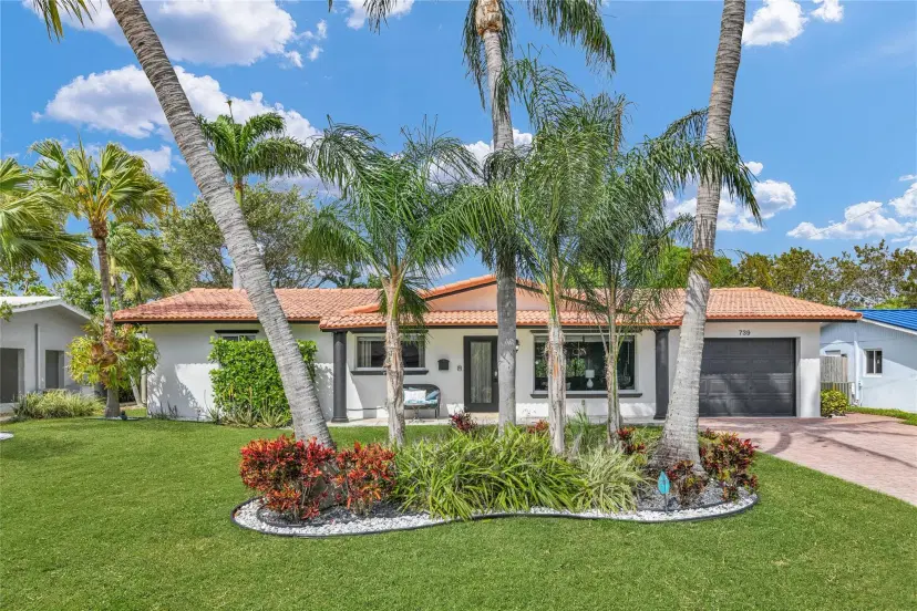 Picture of 739 SE 9Th Avenue, Deerfield Beach FL 33441