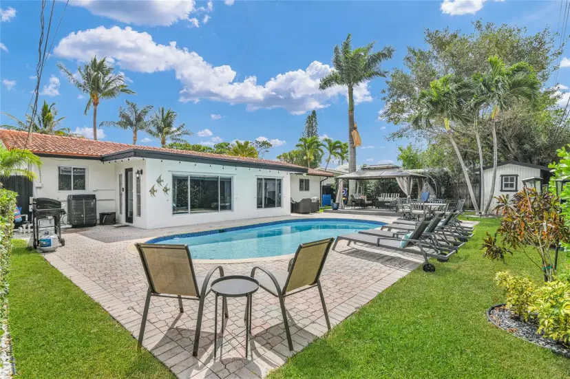 Picture of 739 SE 9Th Avenue, Deerfield Beach FL 33441