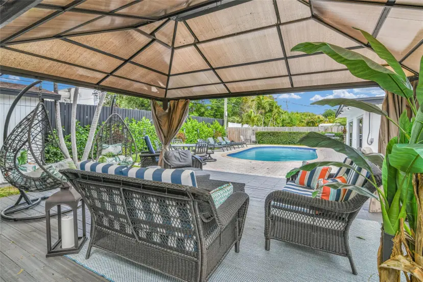 Picture of 739 SE 9Th Avenue, Deerfield Beach FL 33441