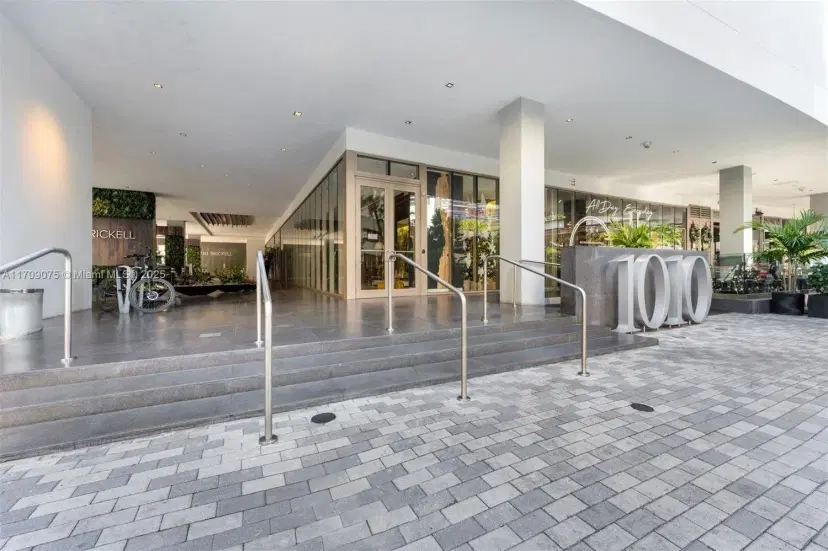 Picture of 1010 Brickell Ave 2407, Miami FL 33131